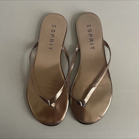 Esprit Metallic Gold Flip Flops 6 